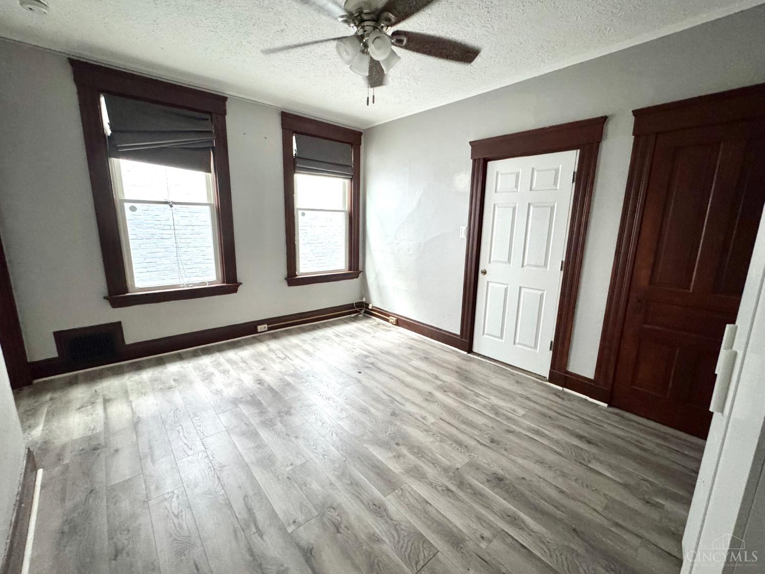 461 Warner Street Property Photo 17