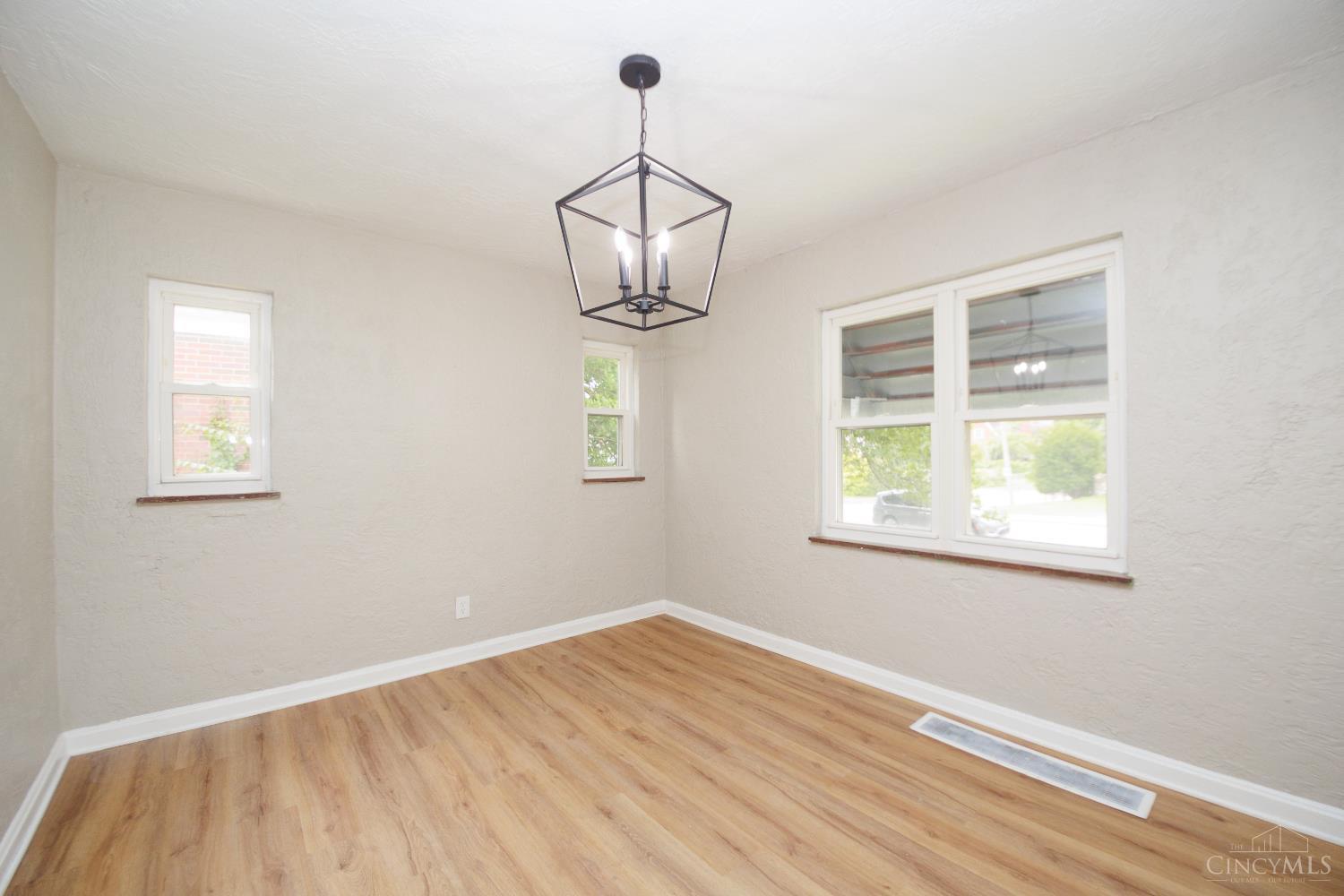 3952 Race Road Property Photo 16