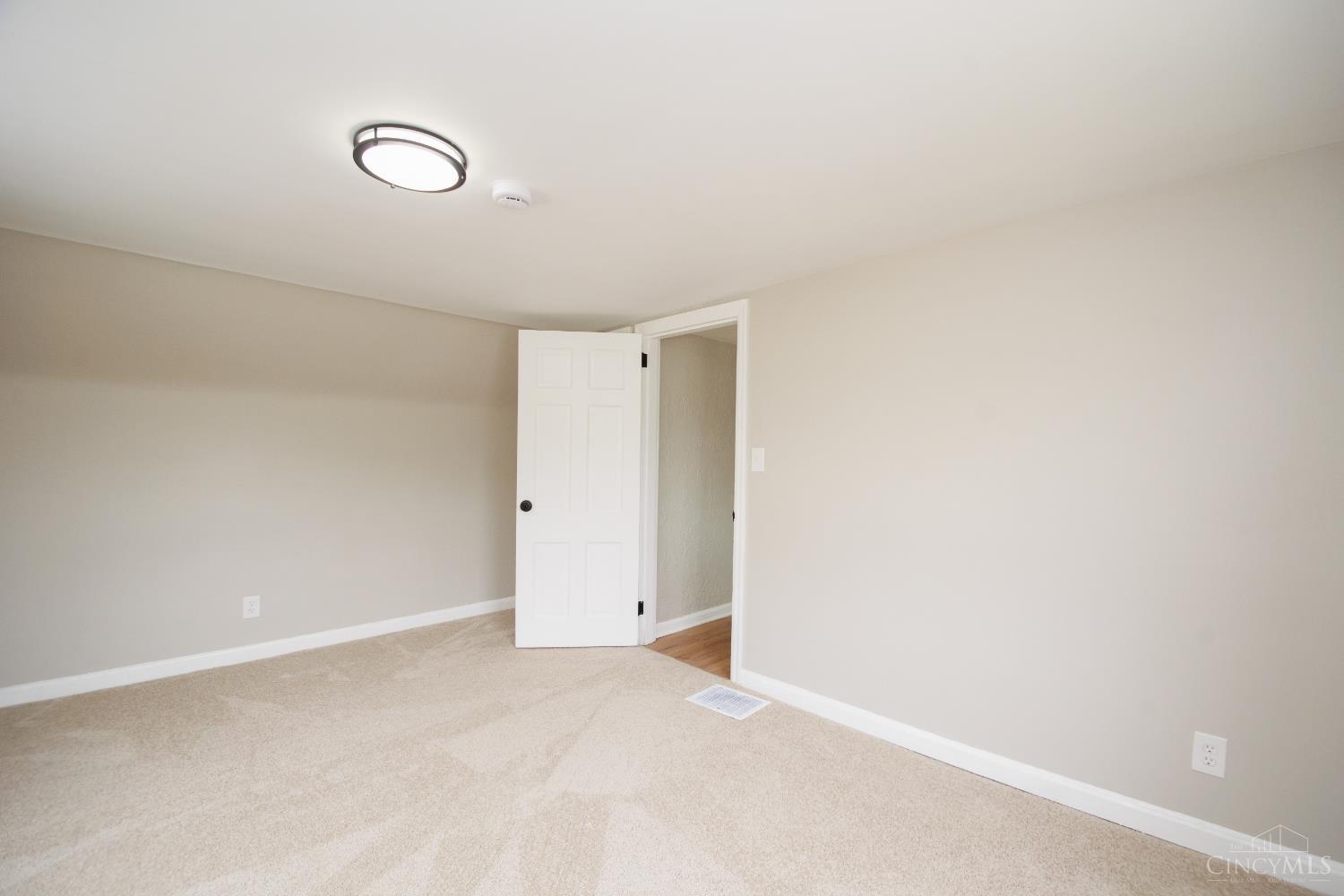 3952 Race Road Property Photo 25