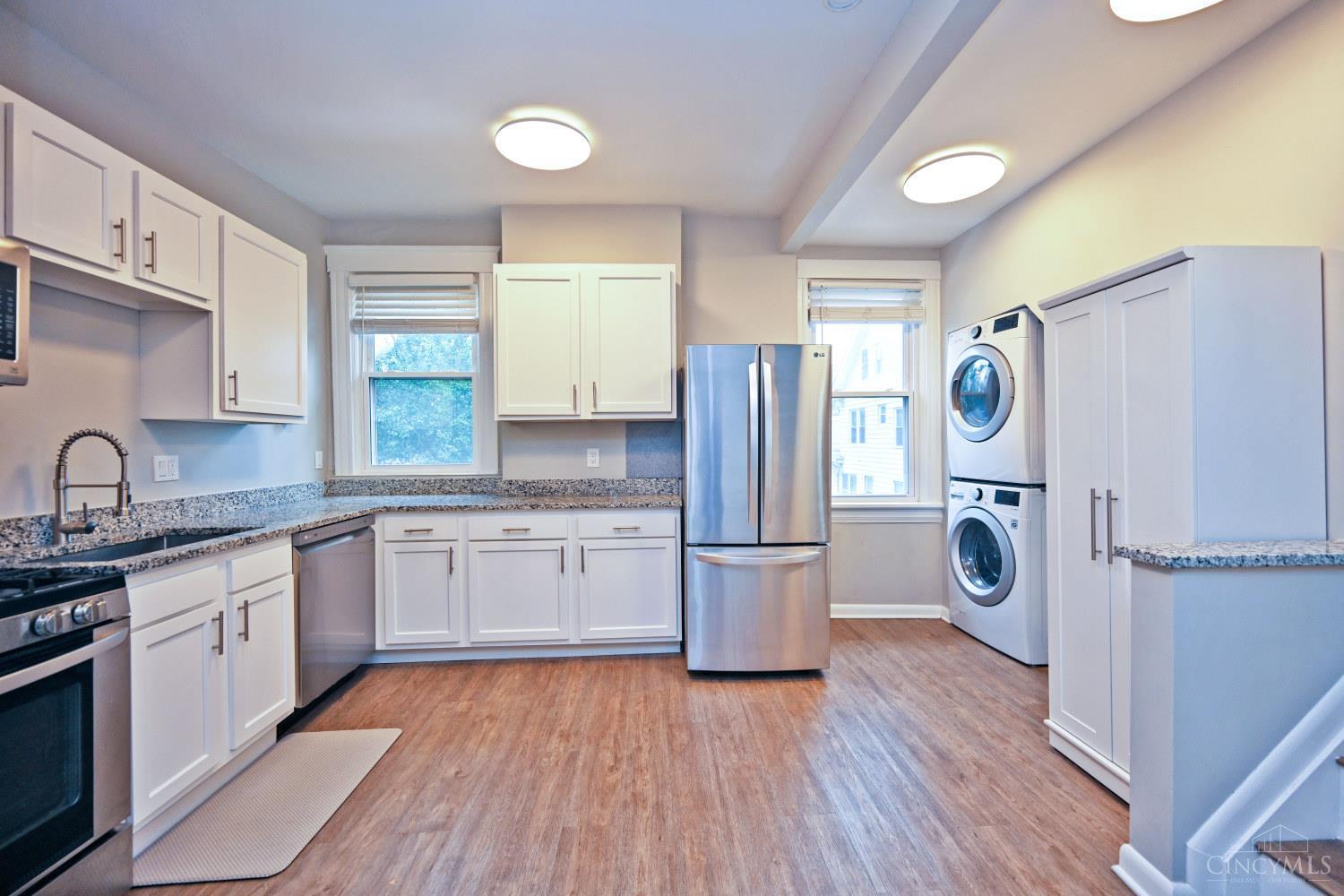 2709 Griffiths Avenue Property Photo 15