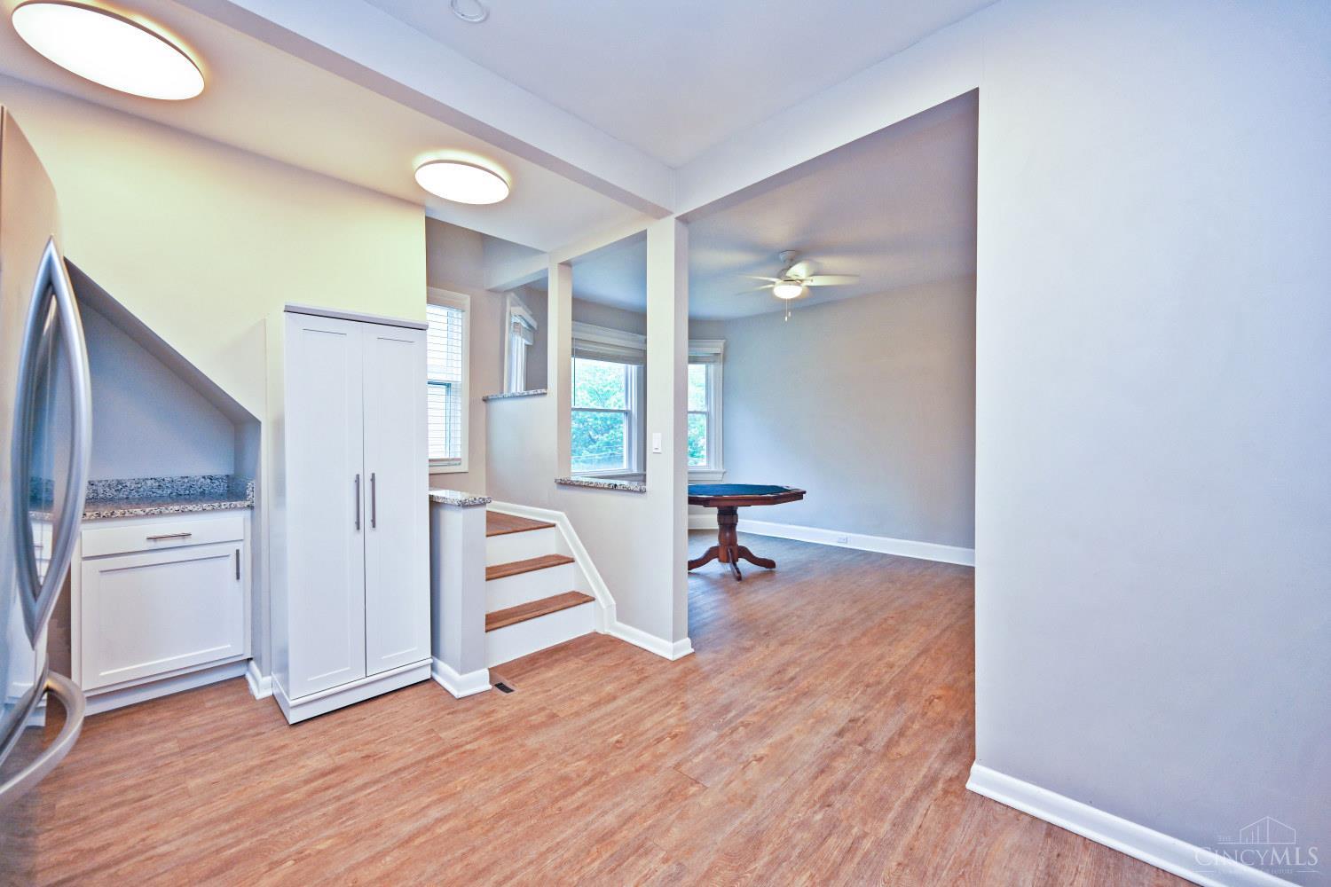 2709 Griffiths Avenue Property Photo 18