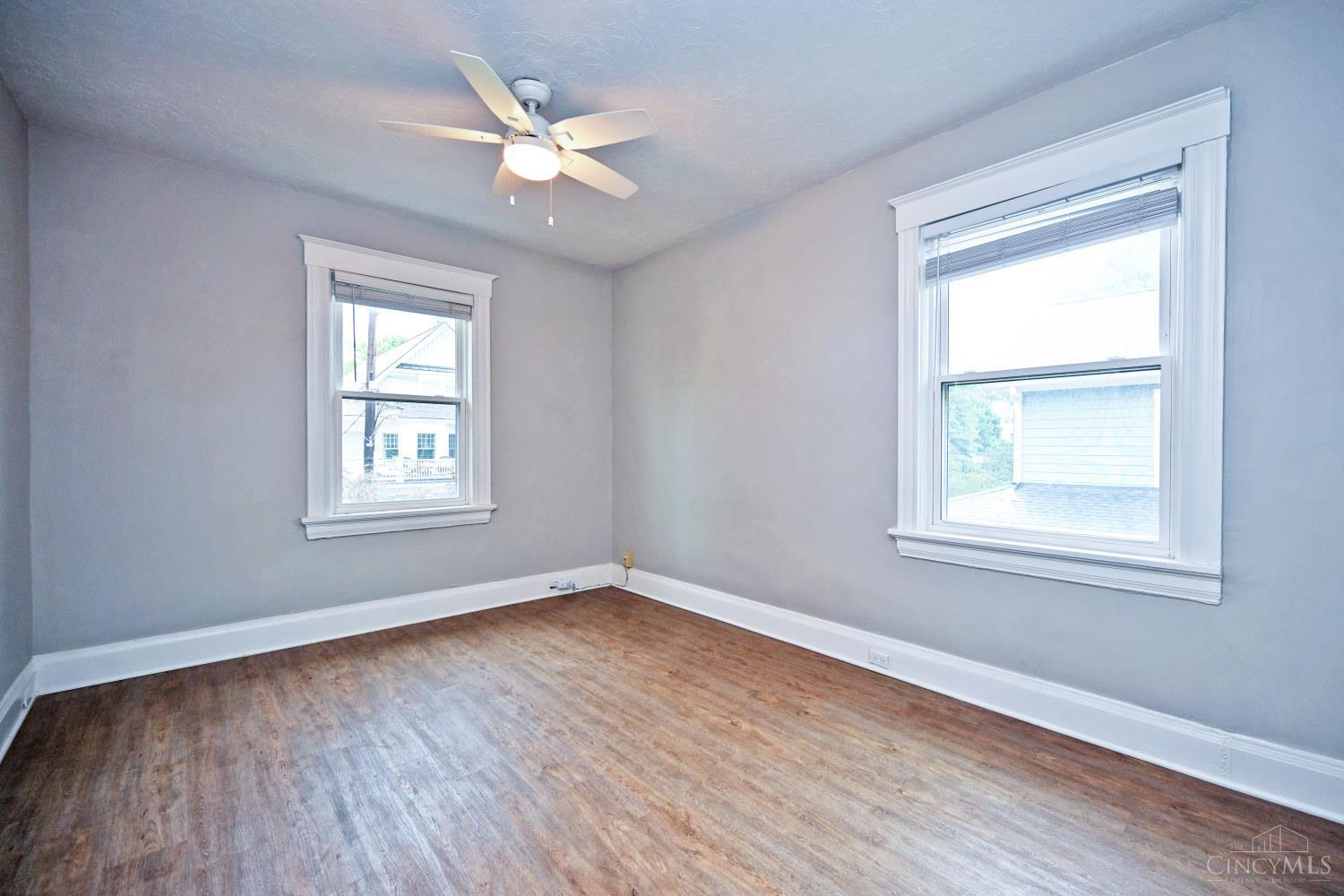 2709 Griffiths Avenue Property Photo 21