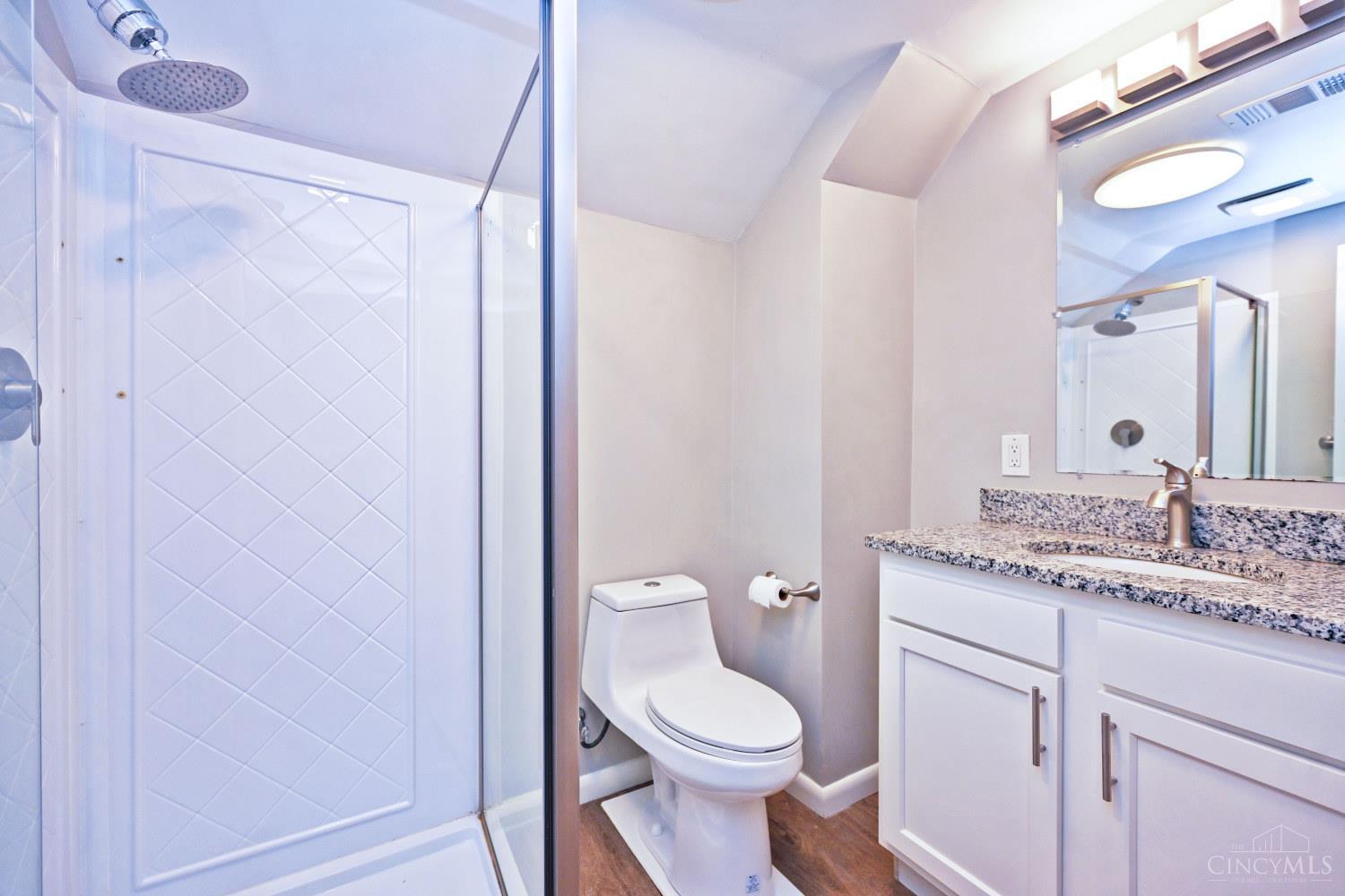 2709 Griffiths Avenue Property Photo 37