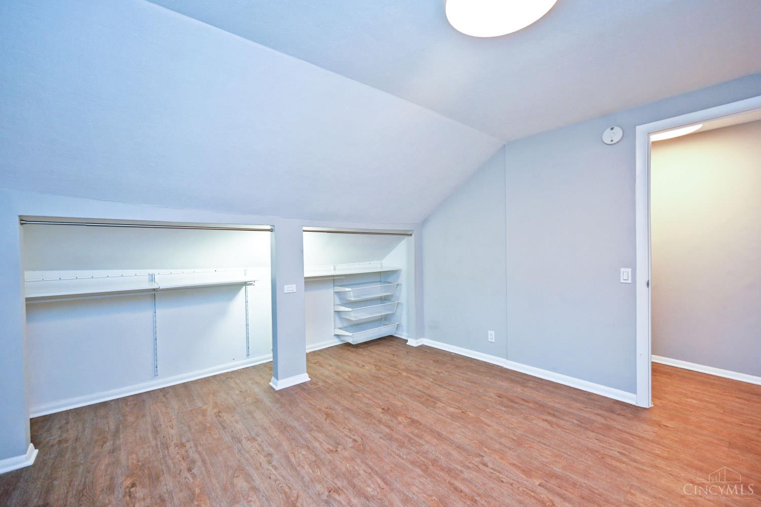 2709 Griffiths Avenue Property Photo 41