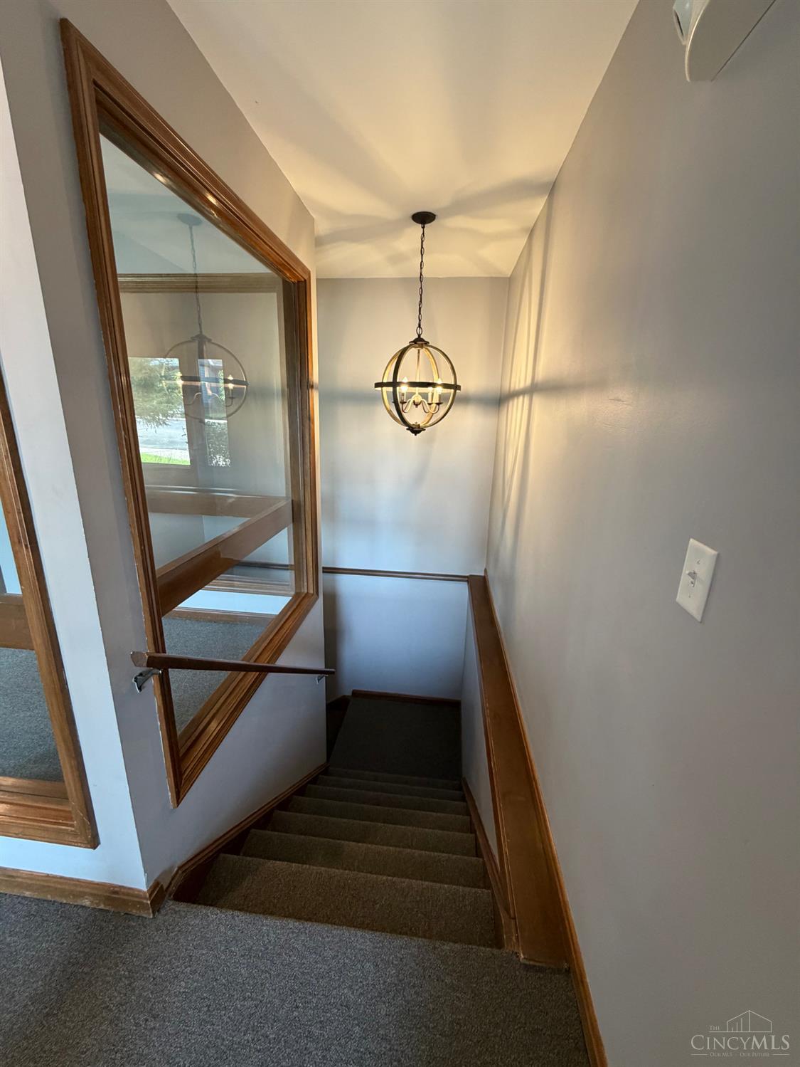 800 Compton Road Property Photo 3