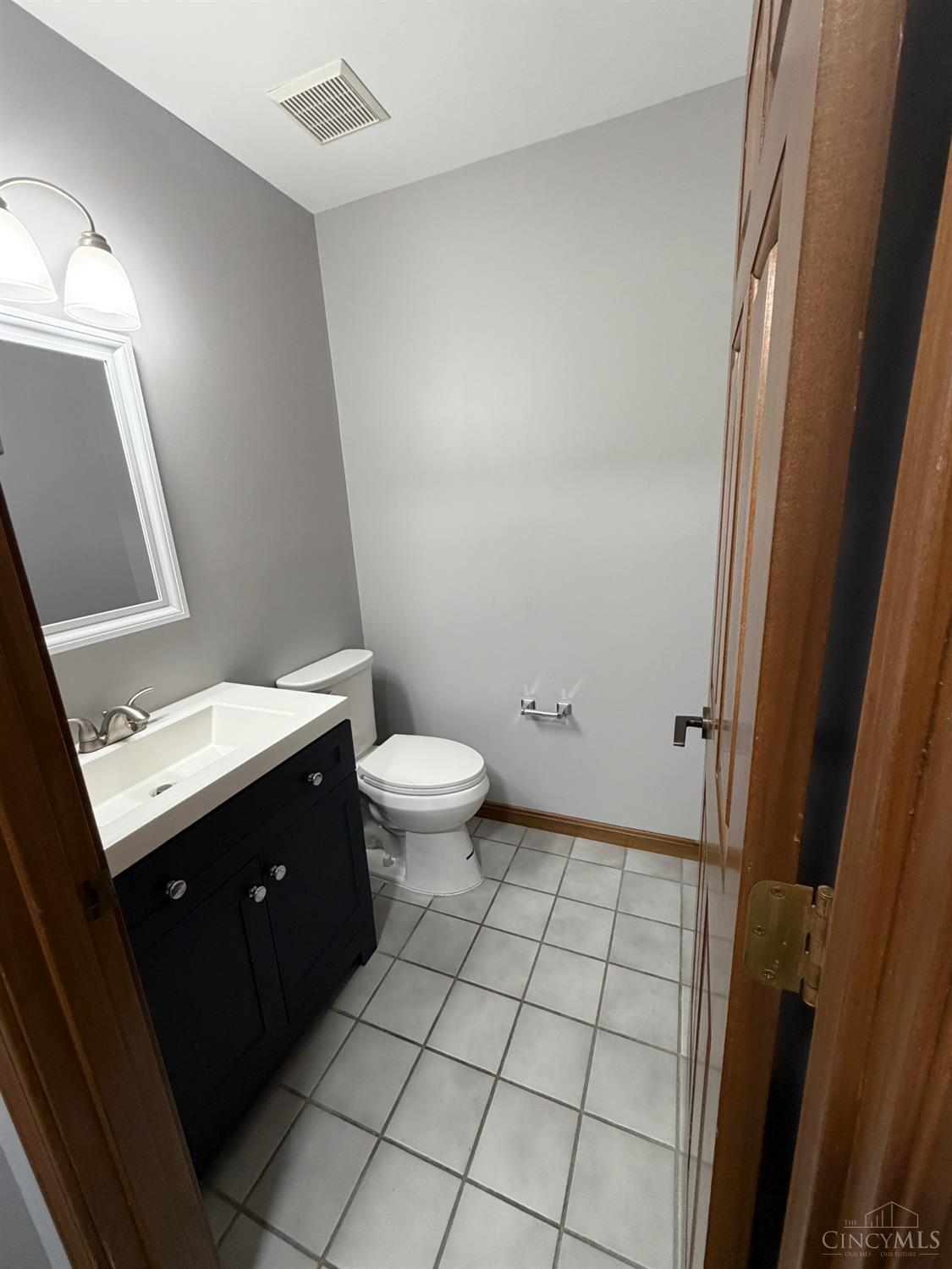 800 Compton Road Property Photo 4