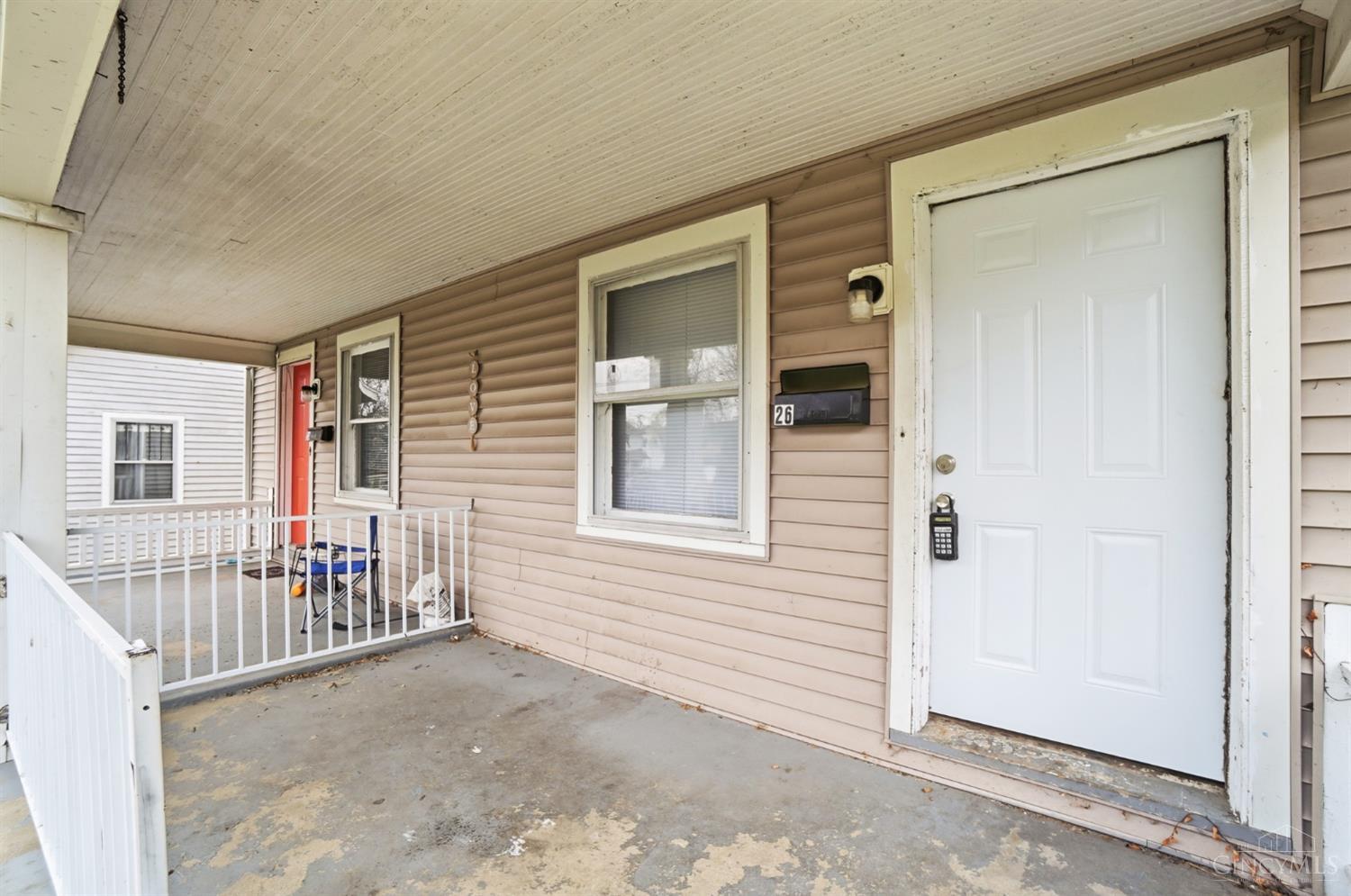 W 24 Beechwood Avenue Property Photo 4