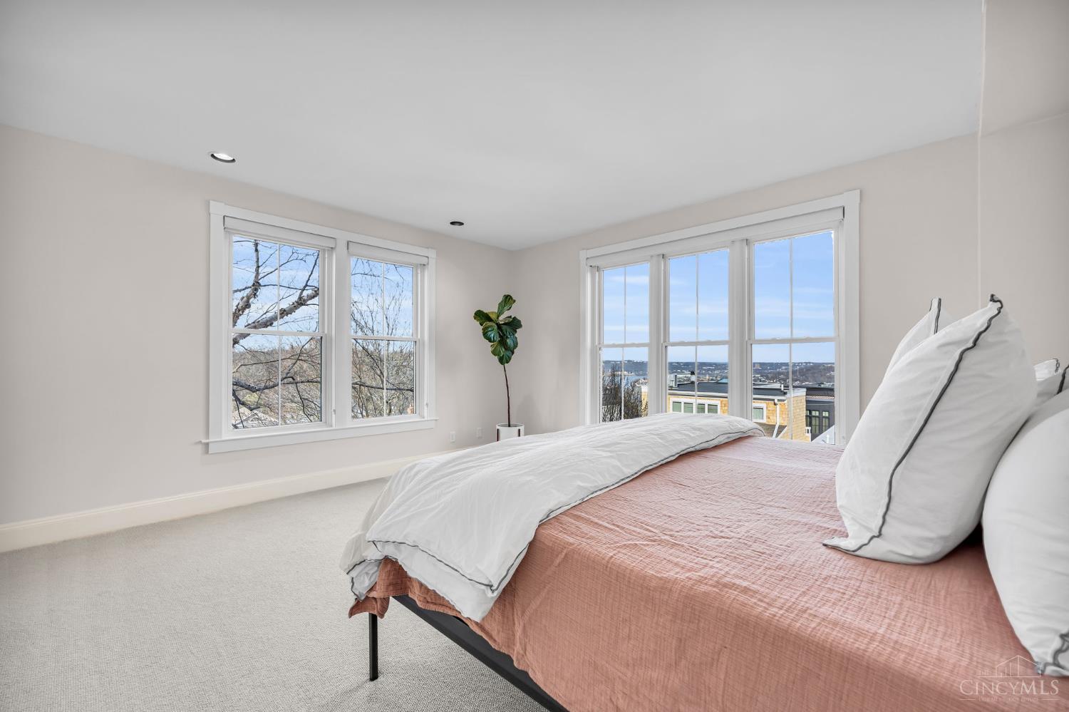 1126 Fuller Street Property Photo 32
