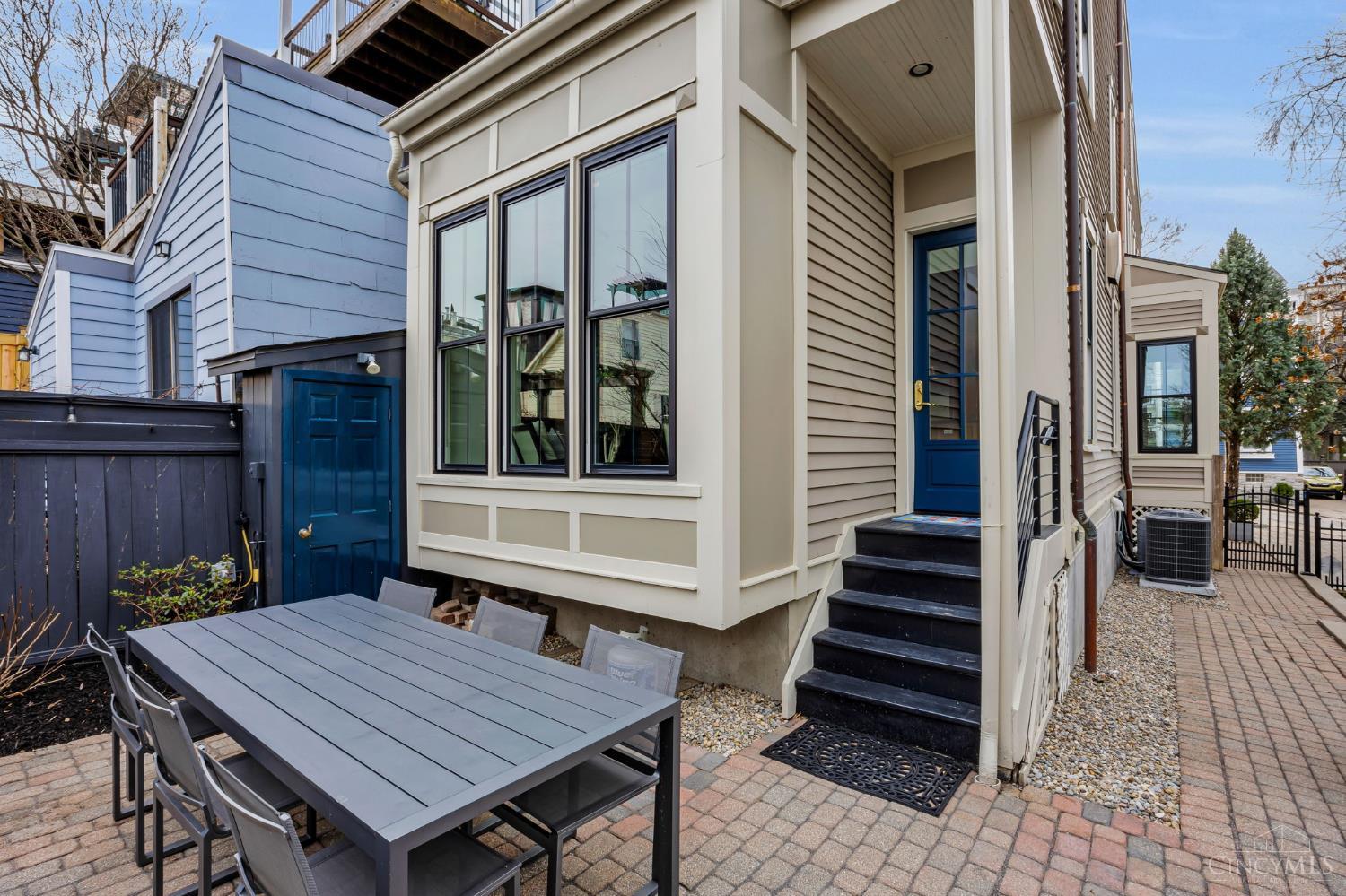 1126 Fuller Street Property Photo 49