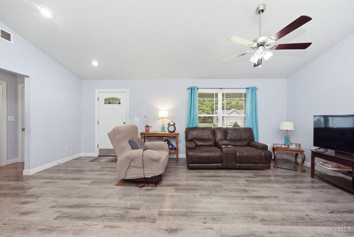 103 Kayleigh Drive Property Photo 17