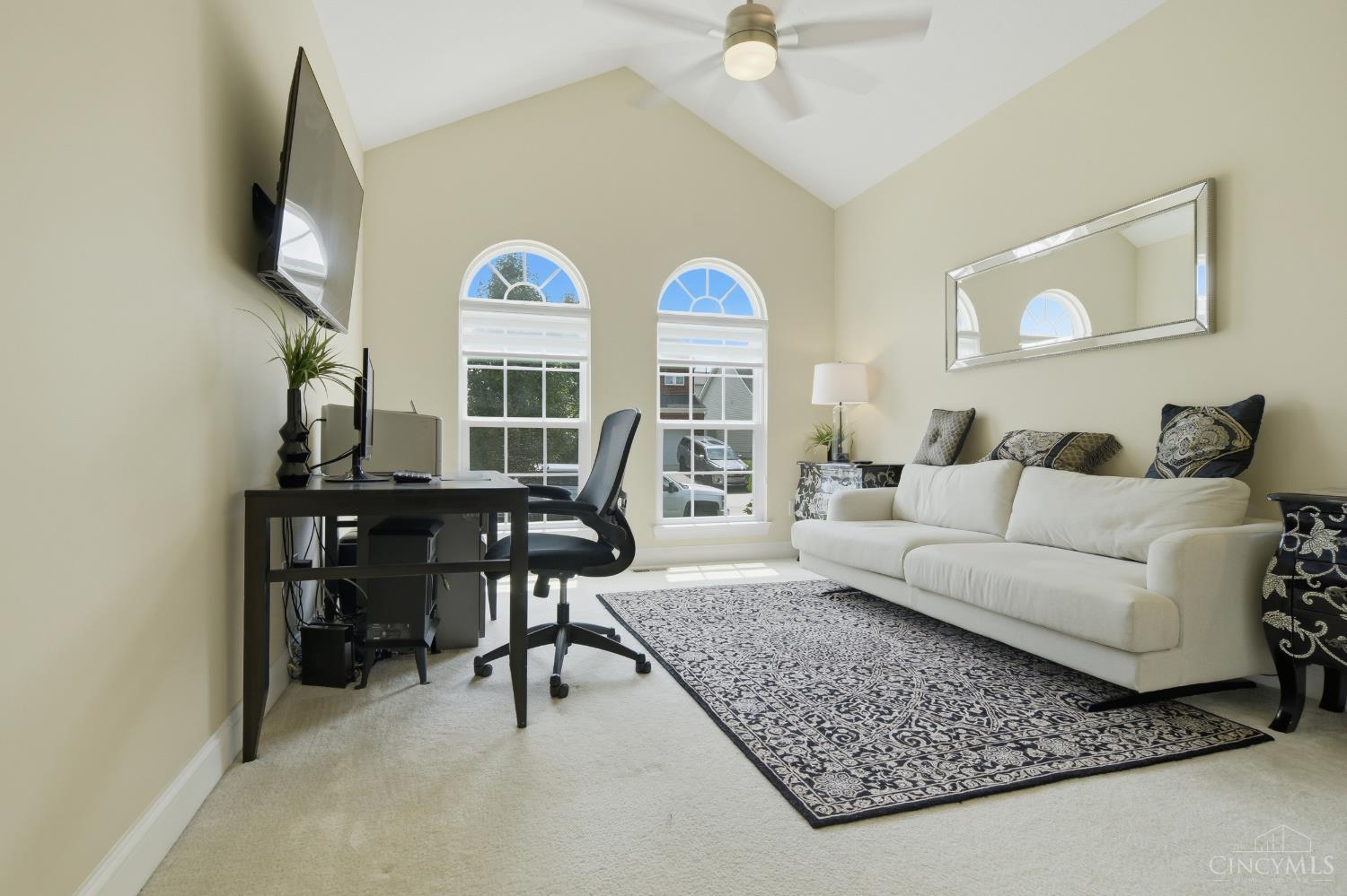 6478 Holly Lane Property Photo 4