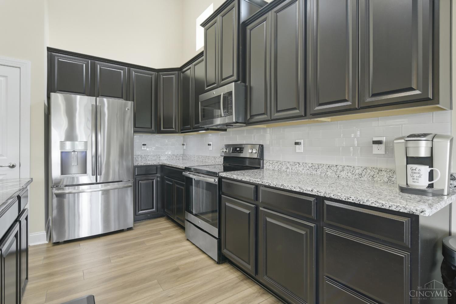 6478 Holly Lane Property Photo 11