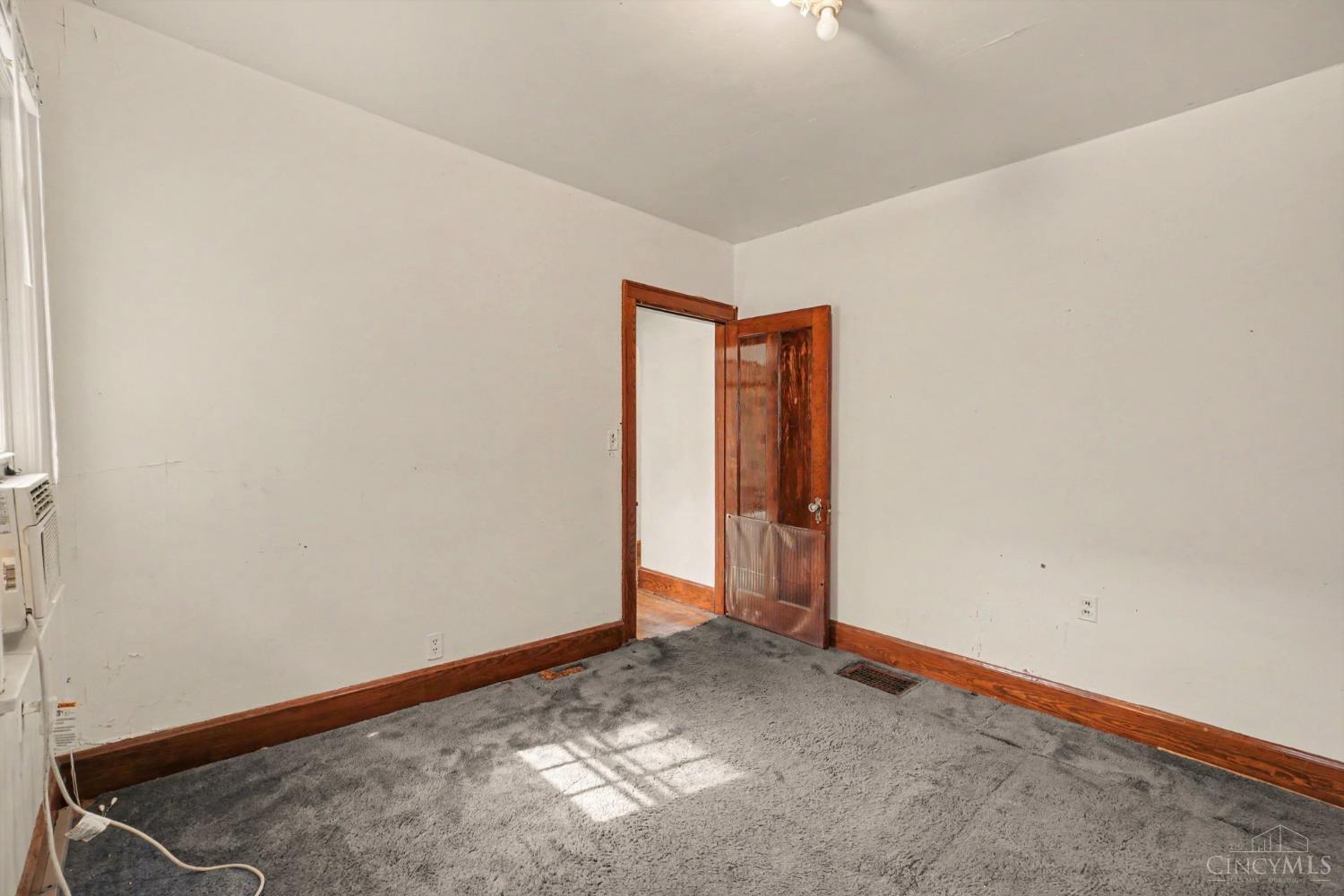 1810 Dalewood Place Property Photo 12