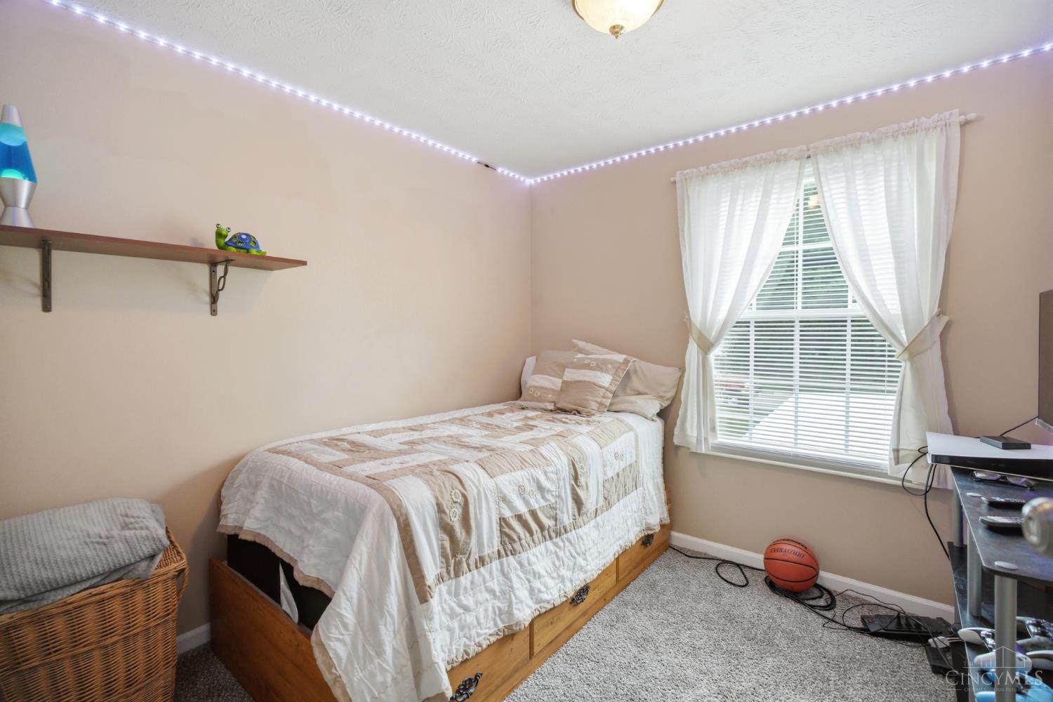 5855 Winchester Drive Property Photo 33
