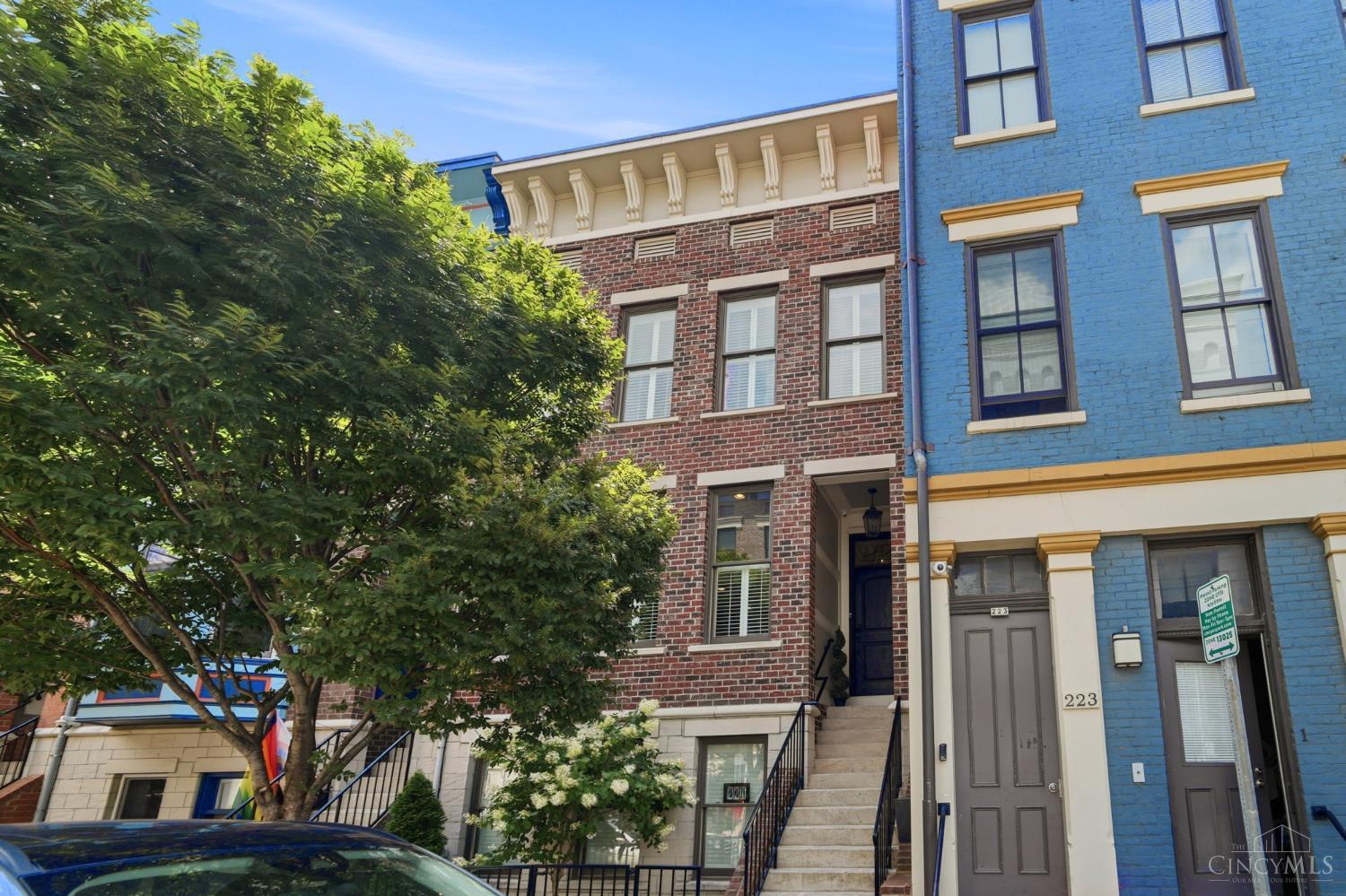 W 221 Fifteenth Street Property Photo