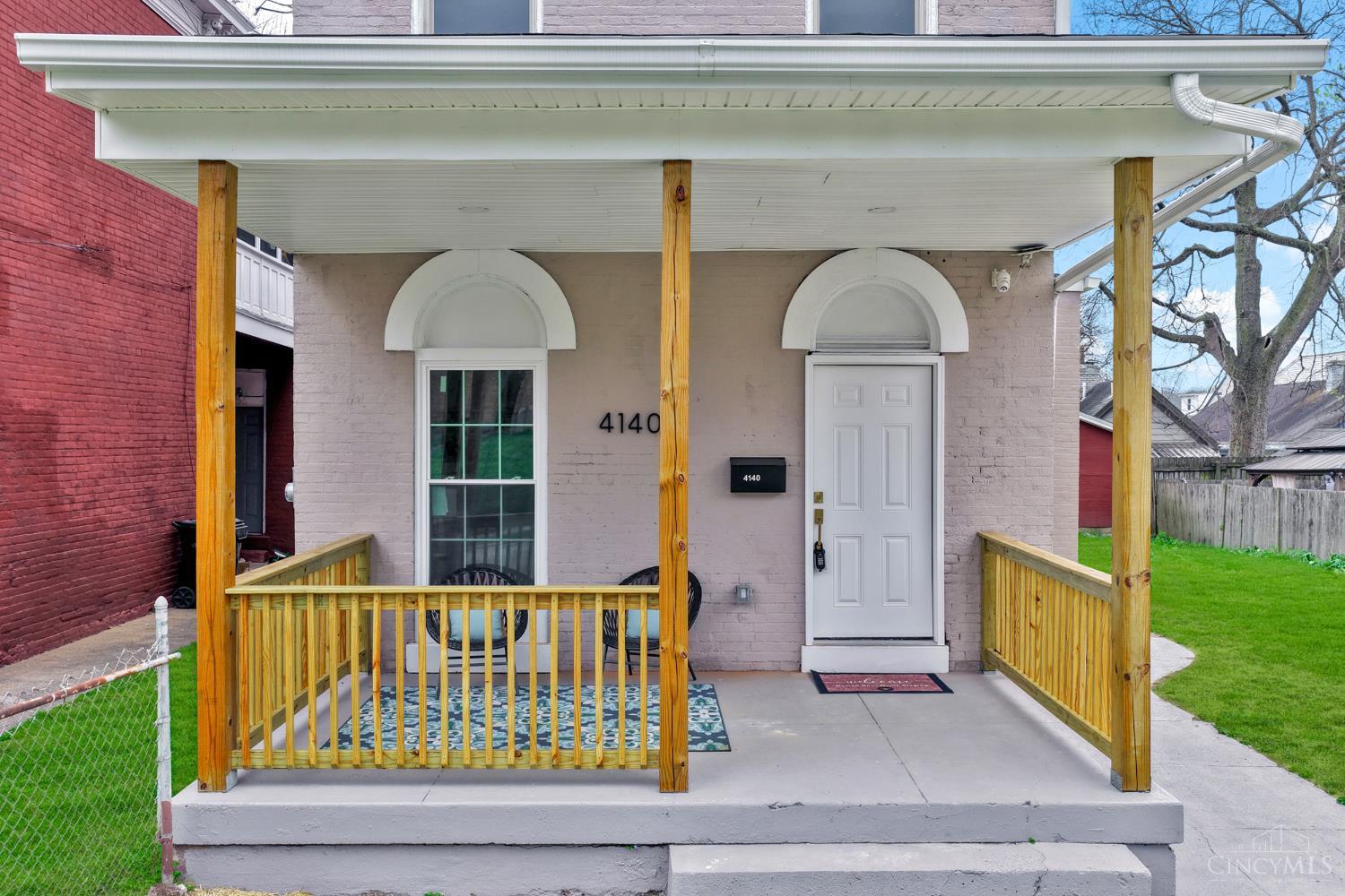 4140 Kirby Avenue Property Photo 4