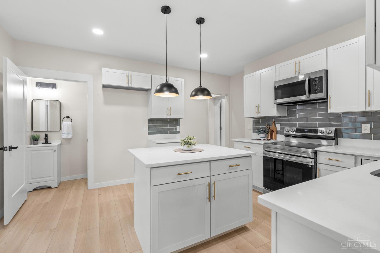 4140 Kirby Avenue Property Photo 15