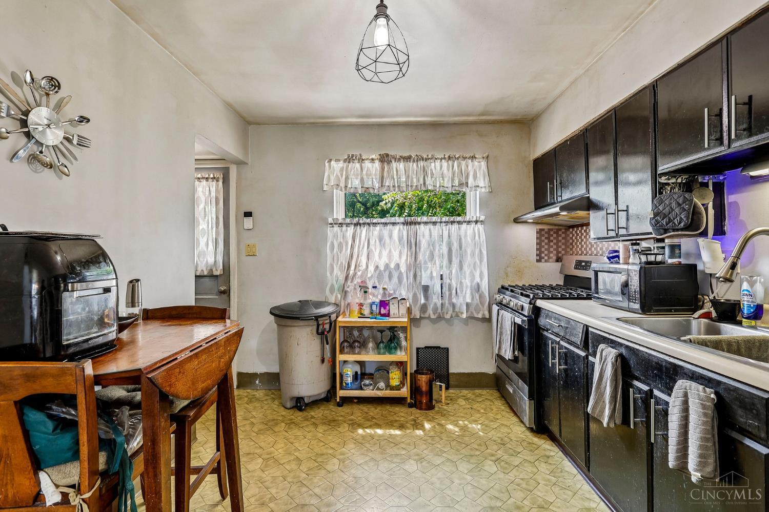 3419 Ferncroft Drive Property Photo 14
