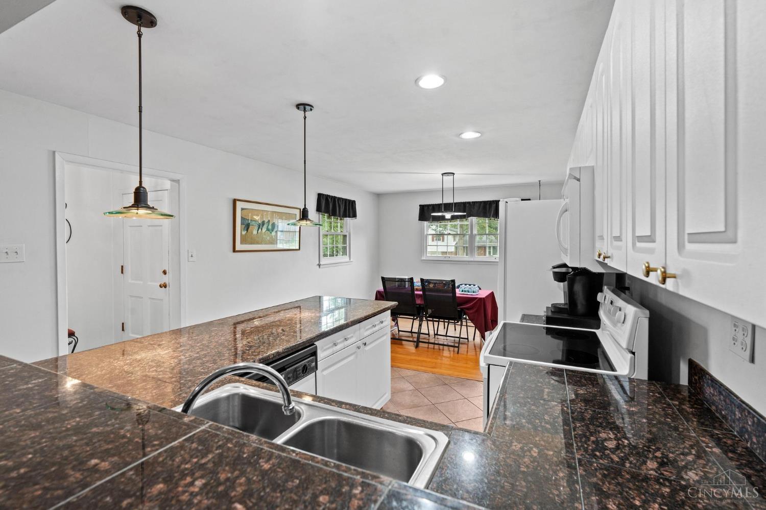 177 Deneen Avenue Property Photo 12