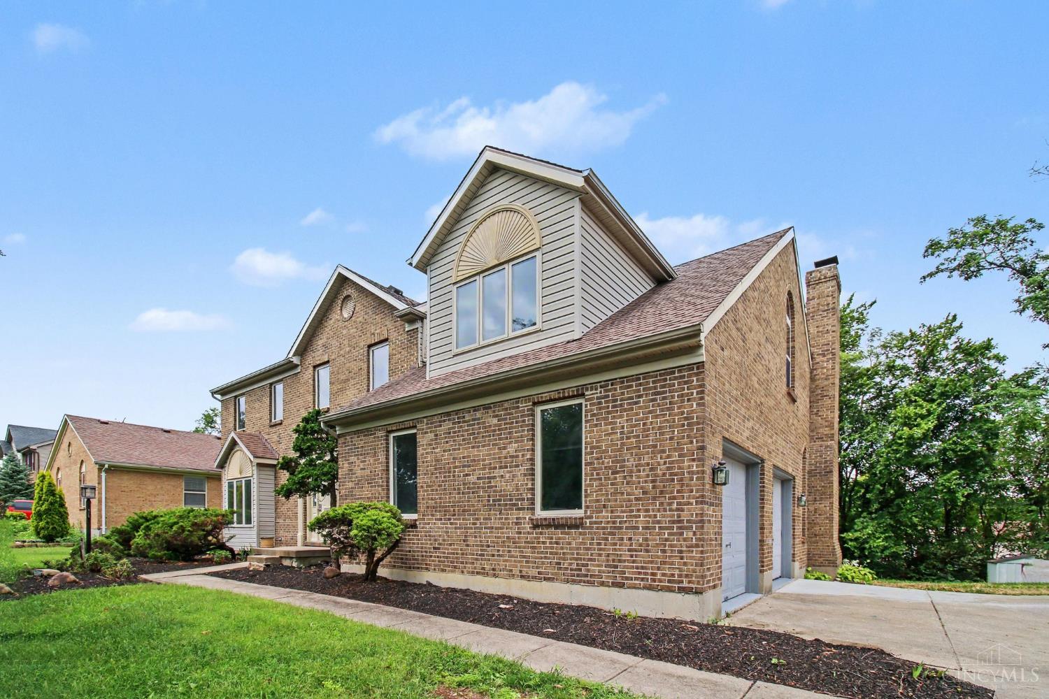 1482 Waycross Road Property Photo 4