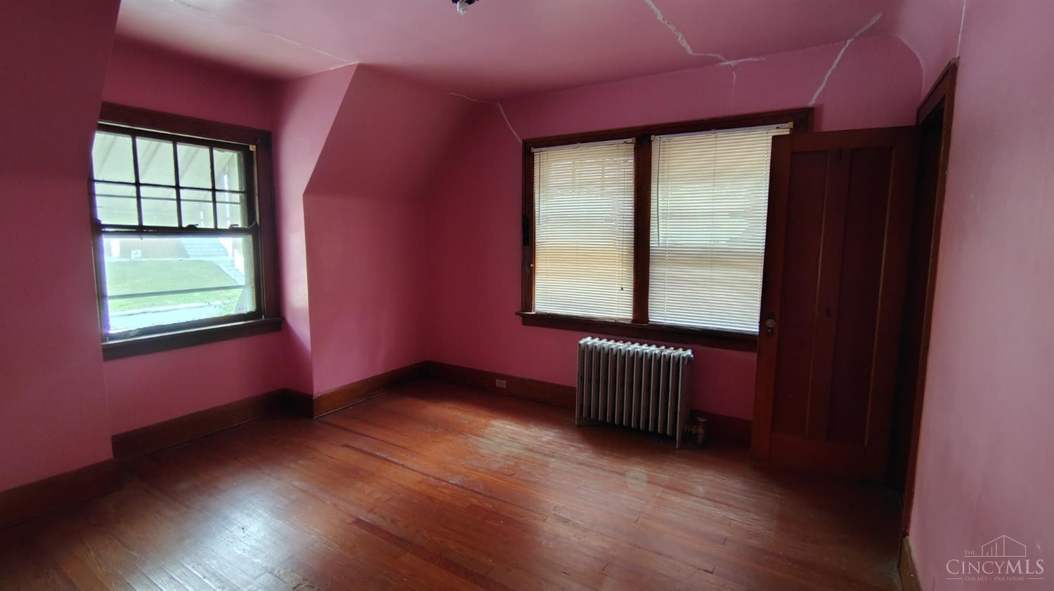1851 Denham Street Property Photo 7