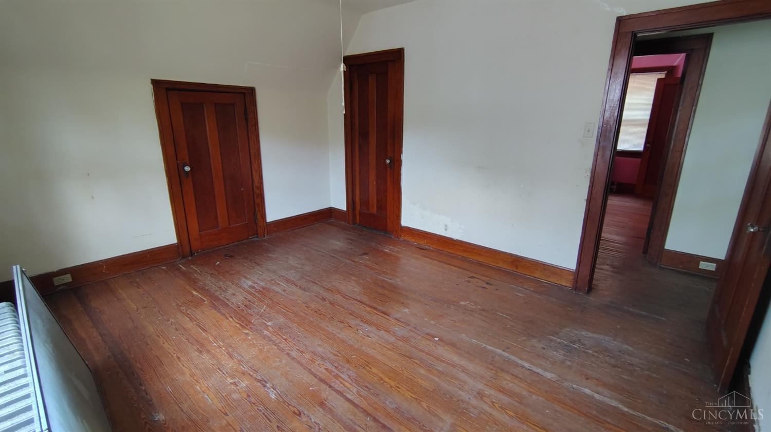 1851 Denham Street Property Photo 10