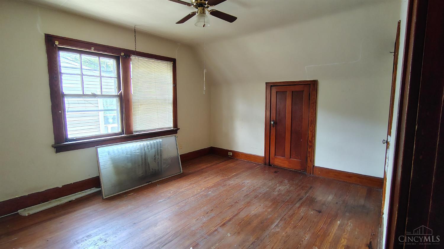 1851 Denham Street Property Photo 11
