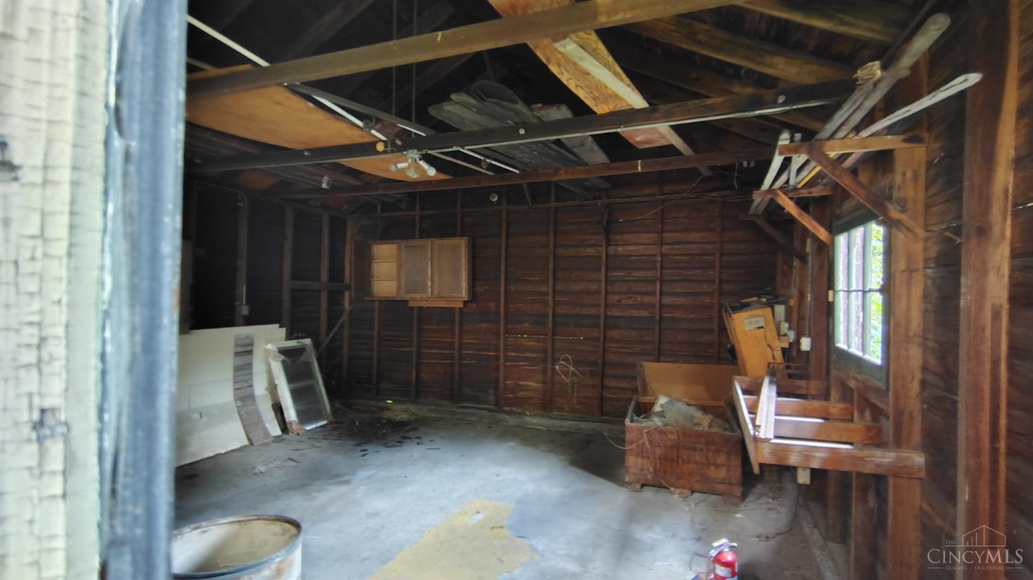 1851 Denham Street Property Photo 16