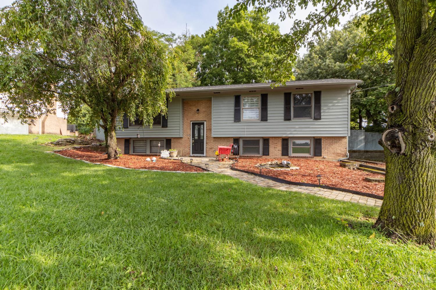 2196 Resor Road Property Photo 2