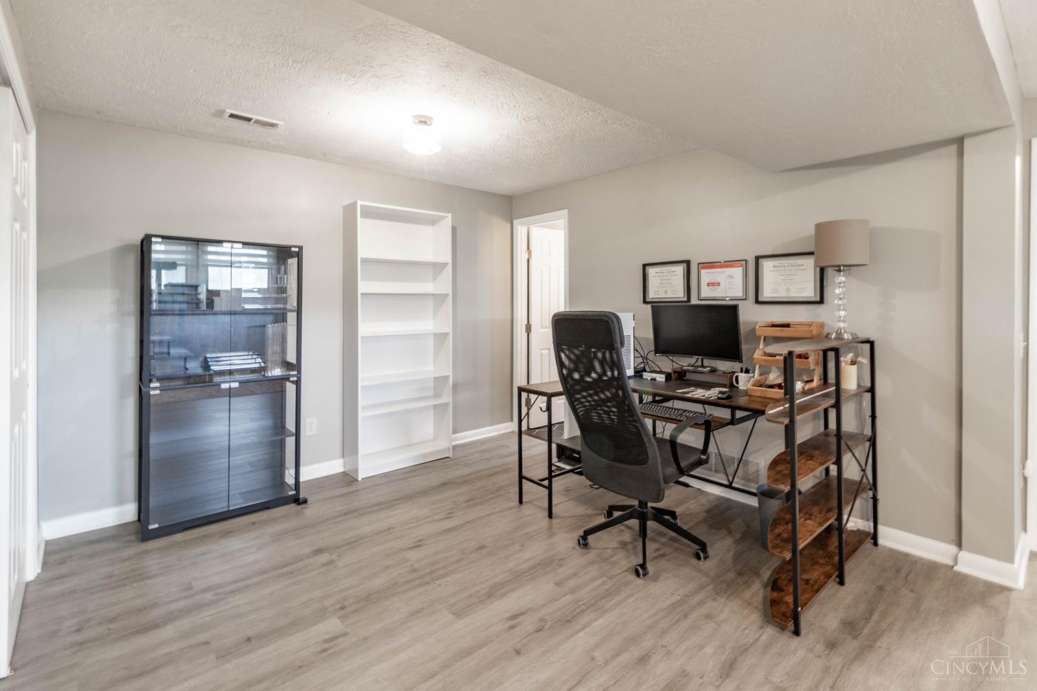 2196 Resor Road Property Photo 25