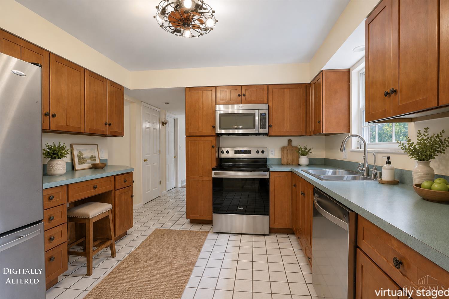 E 6993 Galbraith Road Property Photo 17
