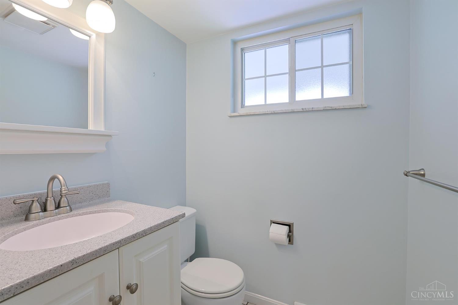 E 6993 Galbraith Road Property Photo 19