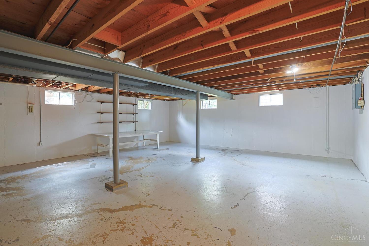 E 6993 Galbraith Road Property Photo 27