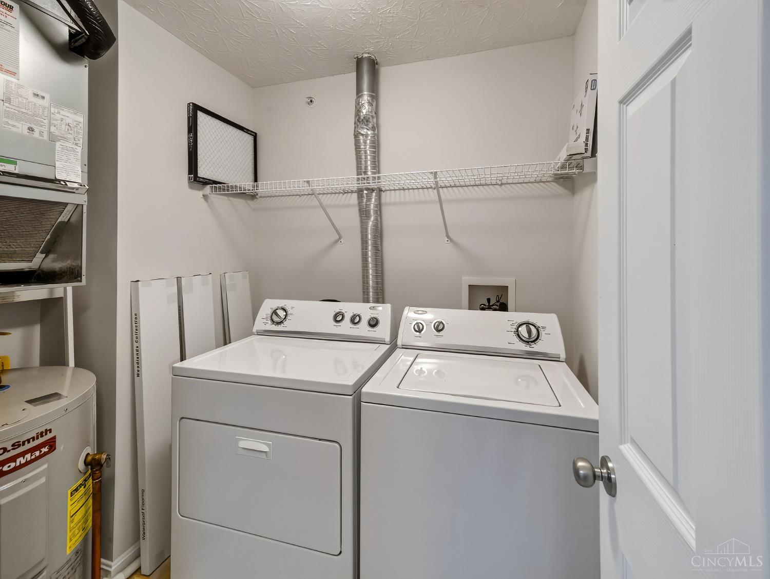 954 Crossing Pointe Property Photo 32