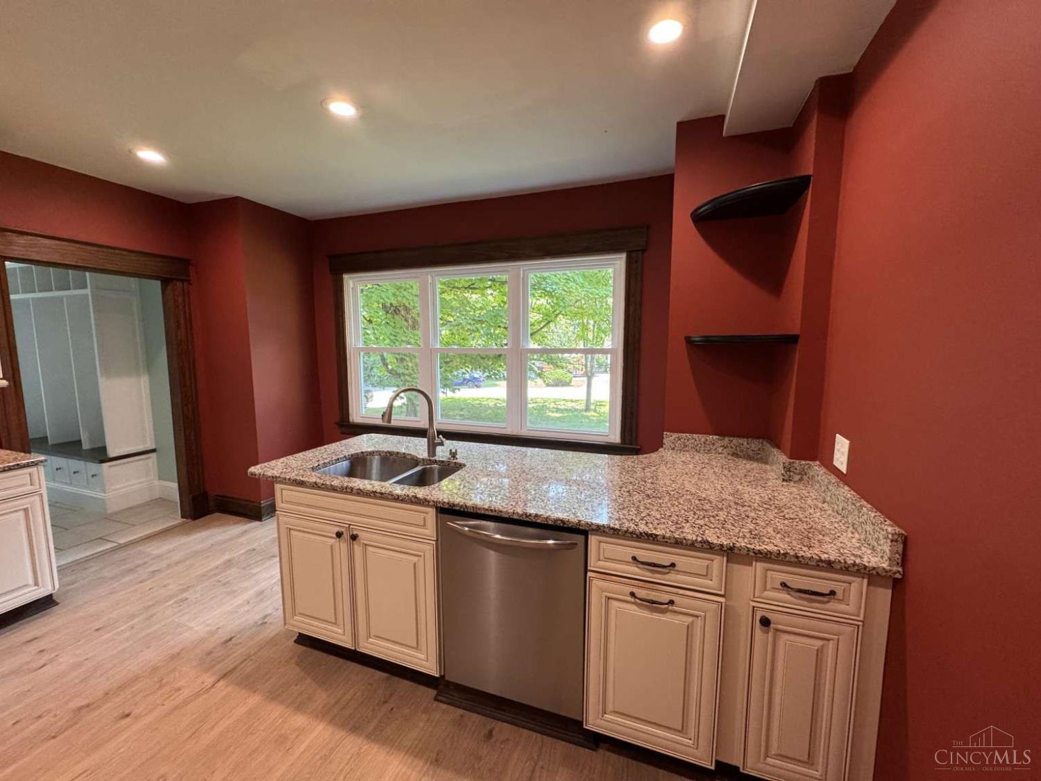 1078 Birney Lane Property Photo 3