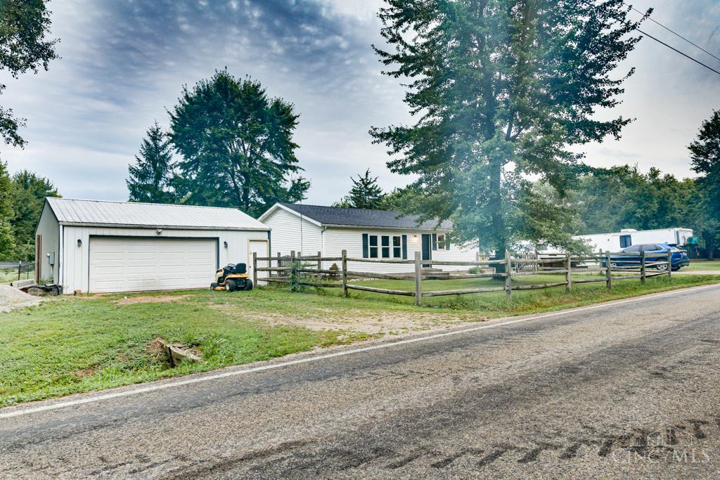 922 Nauvoo Road Property Photo 1