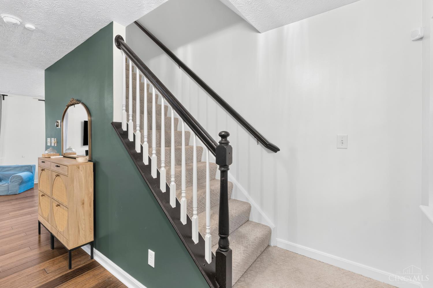 728 Oak Forest Drive Property Photo 24