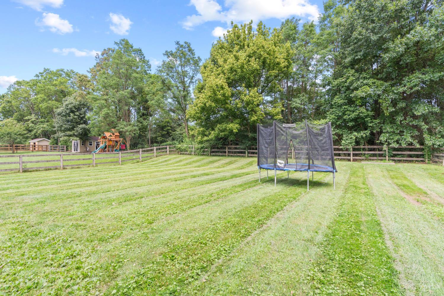 728 Oak Forest Drive Property Photo 48