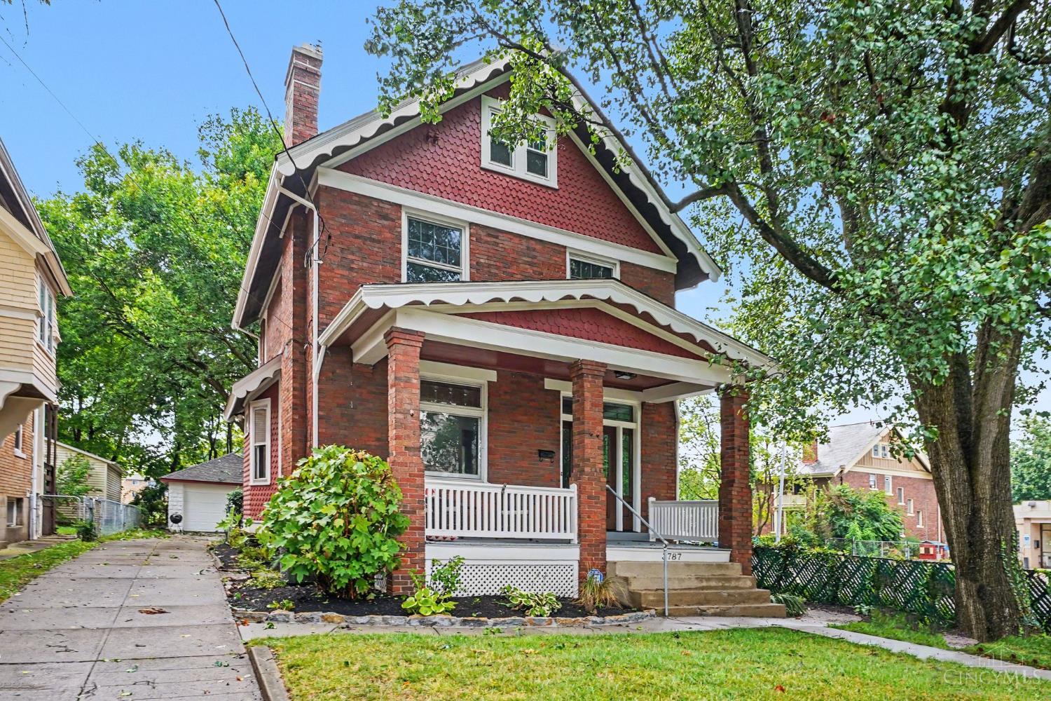 3787 Hyde Park Avenue Property Photo 1