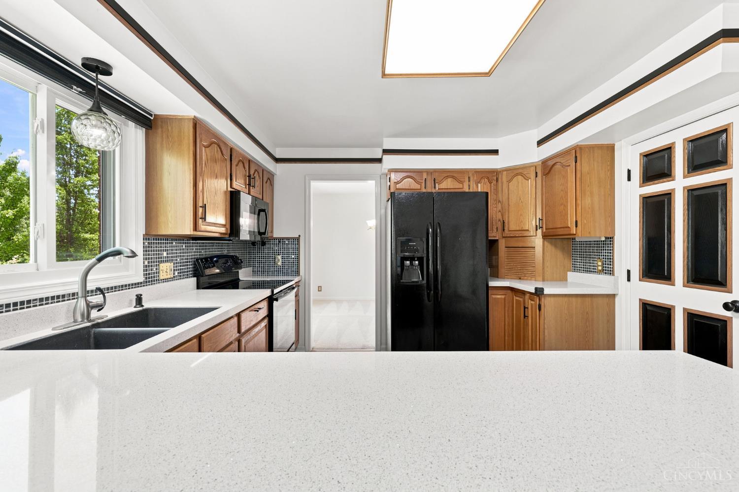 8042 Quail Meadow Lane Property Photo 15