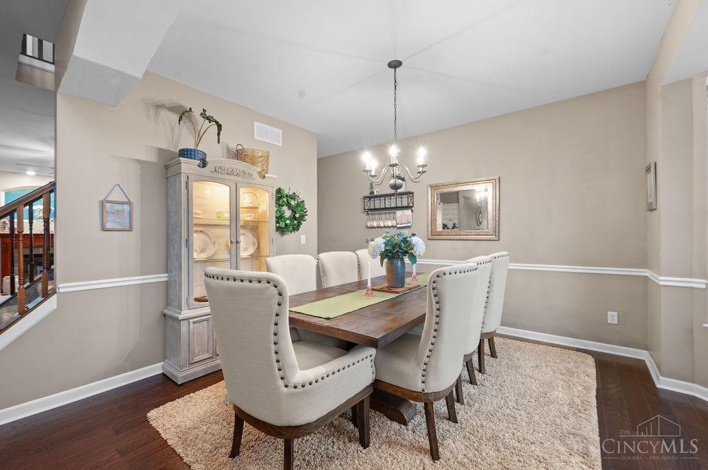 7378 Airy View Drive Property Photo 4