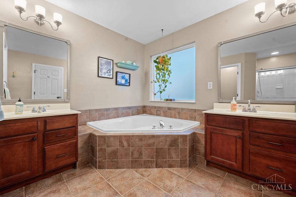 7378 Airy View Drive Property Photo 28
