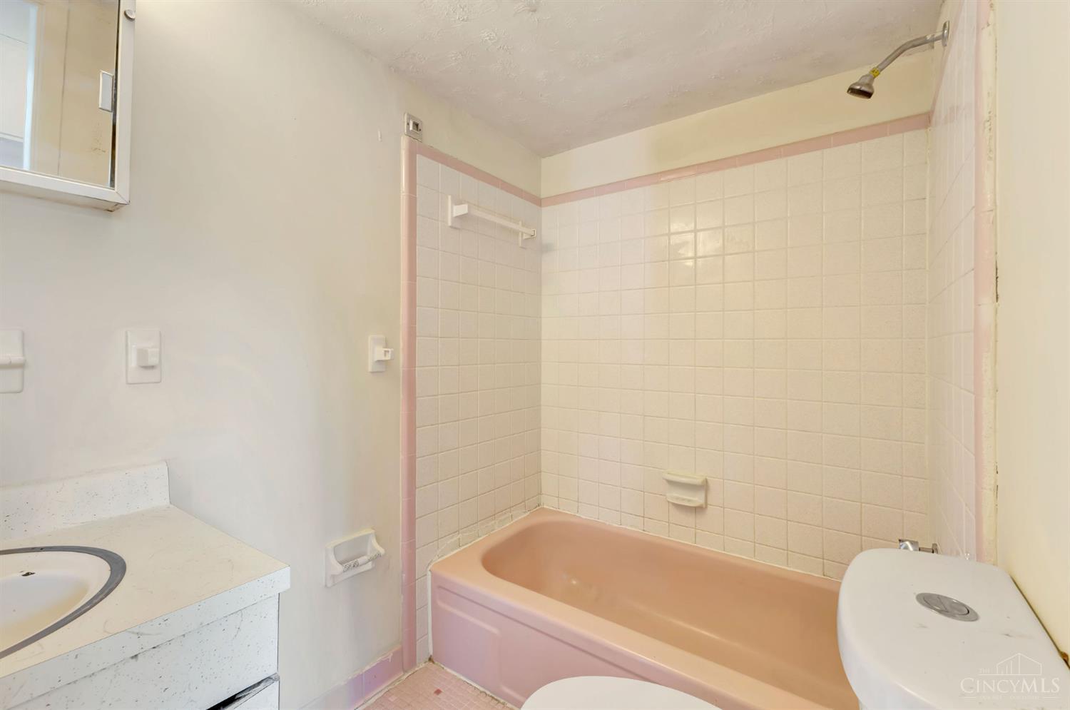 3331 Parkcrest Lane Property Photo 18