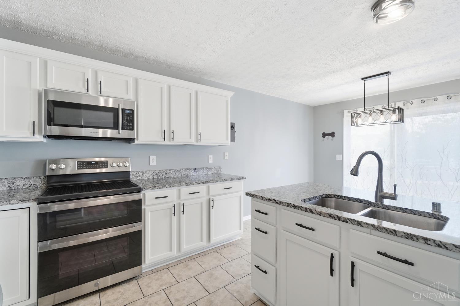 6340 Inverness Way Property Photo 13