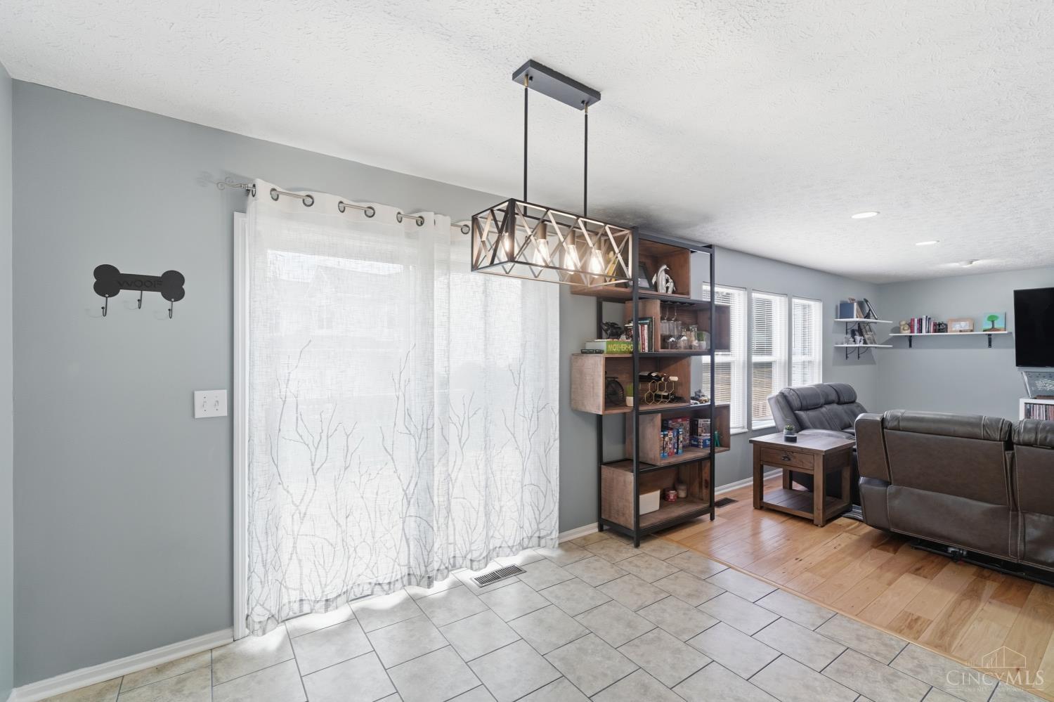 6340 Inverness Way Property Photo 14