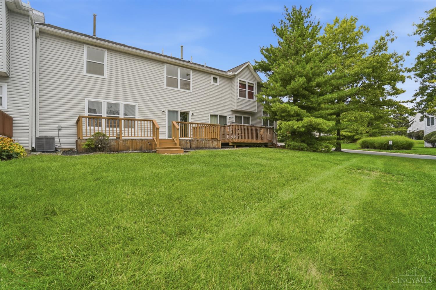 6340 Inverness Way Property Photo 36