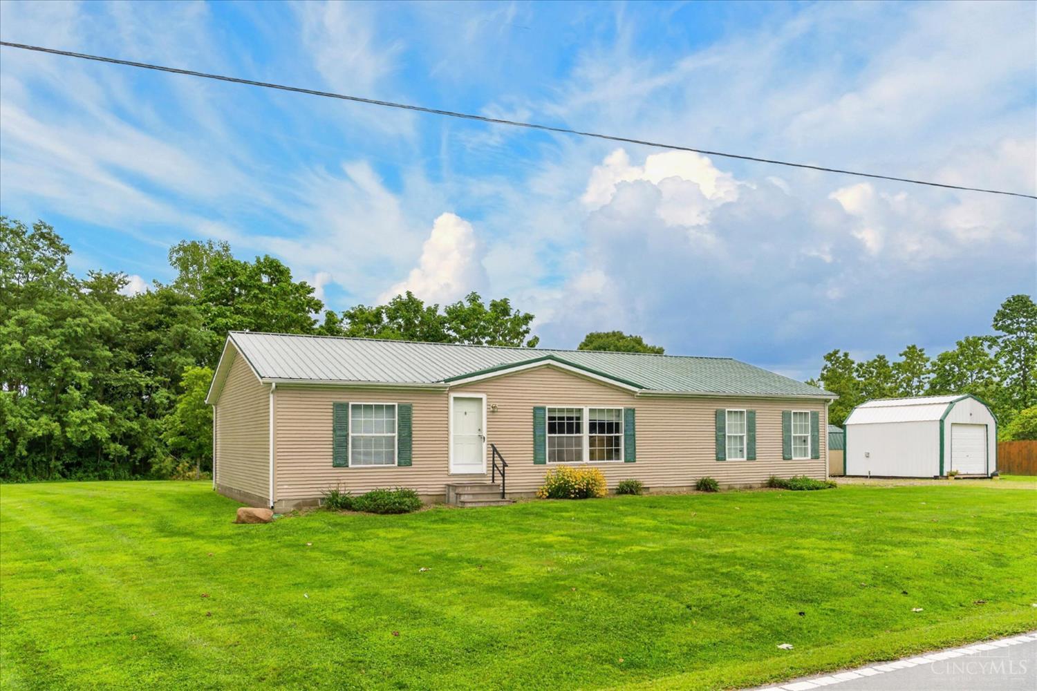 19574 St Rt 136 Property Photo 1