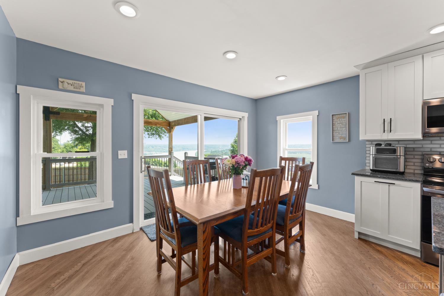 2548 Rittenhouse Road Property Photo 12