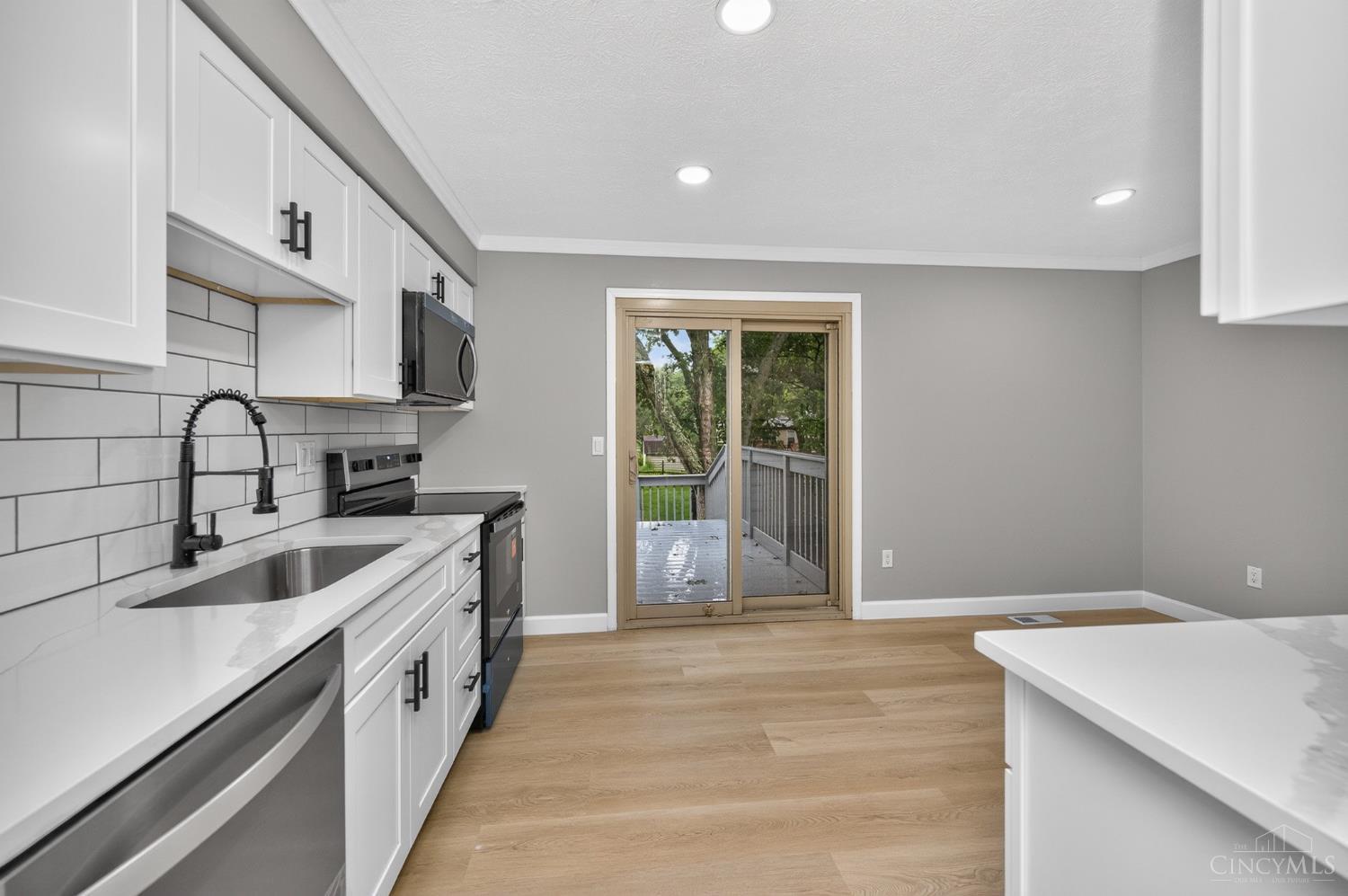 5801 Patrick Henry Drive Property Photo 12