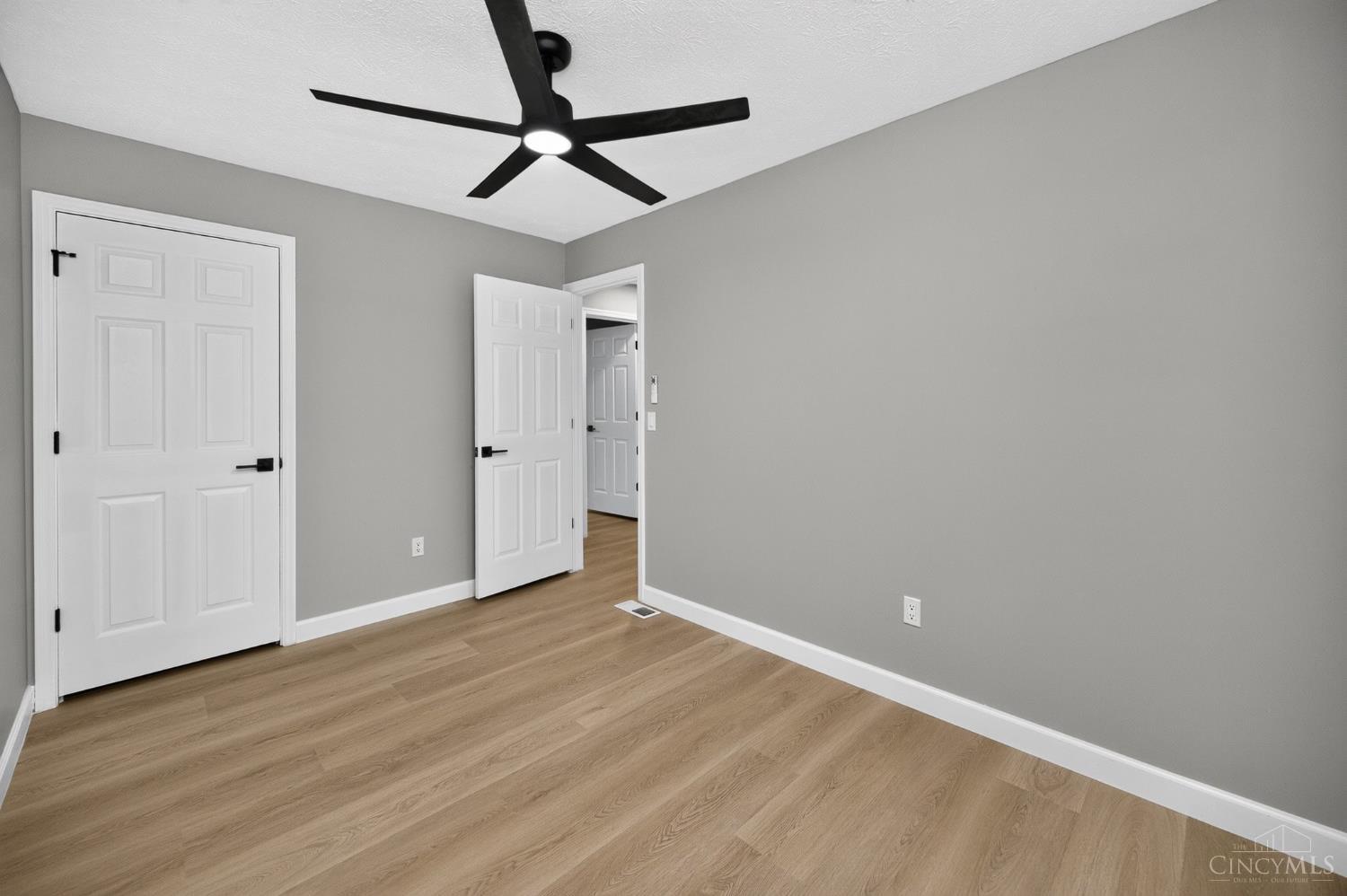 5801 Patrick Henry Drive Property Photo 33